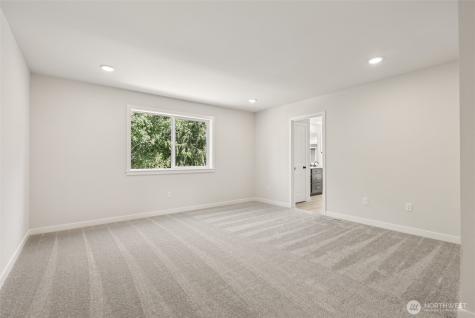 2067 NE Norseman Way Poulsbo WA 98370
