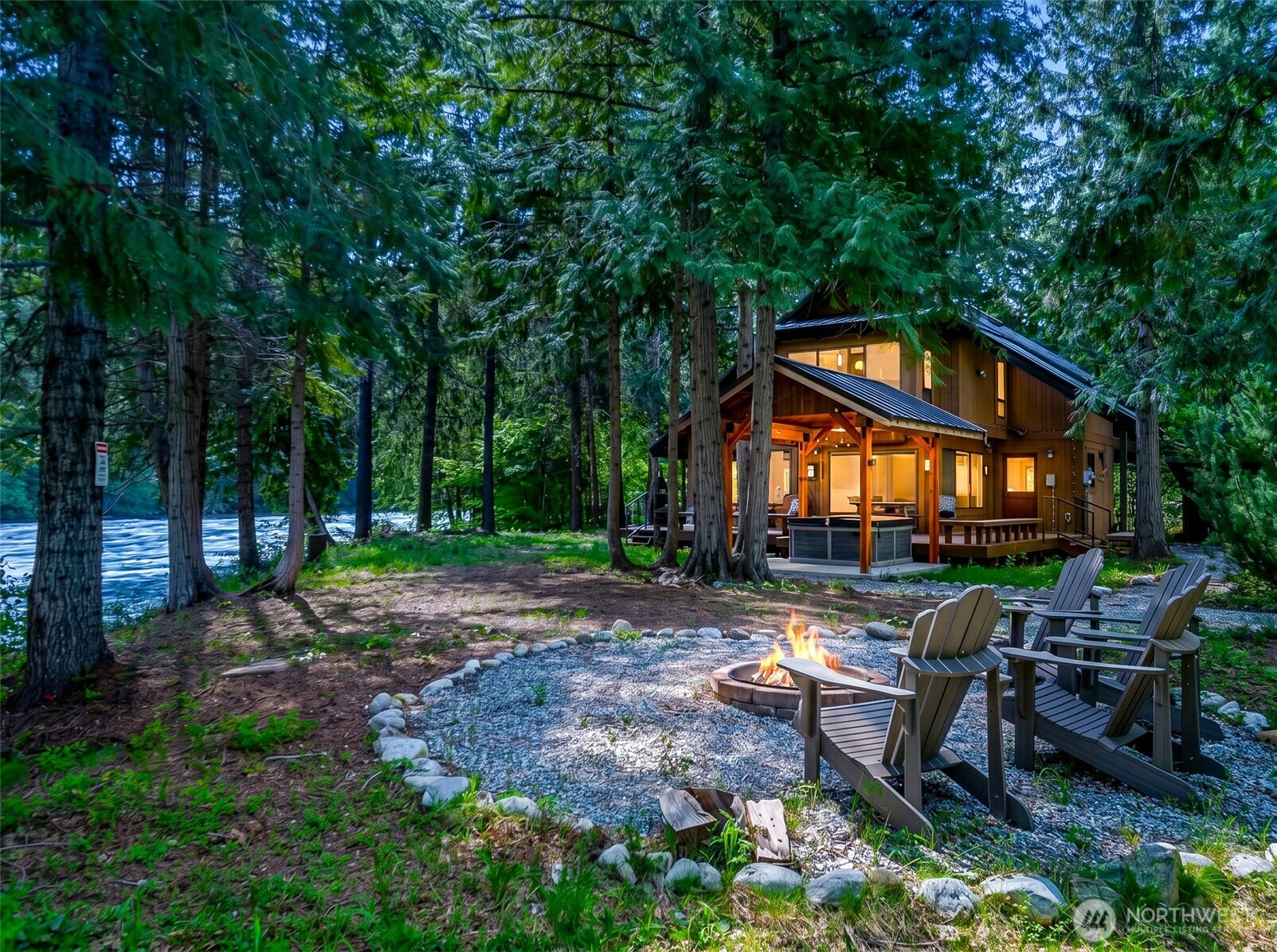 2304 Pine Tree Lane Leavenworth WA 98826
