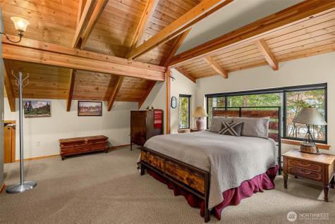 2304 Pine Tree Lane Leavenworth WA 98826