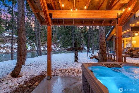 2304 Pine Tree Lane Leavenworth WA 98826