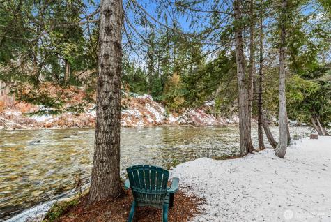 2304 Pine Tree Lane Leavenworth WA 98826