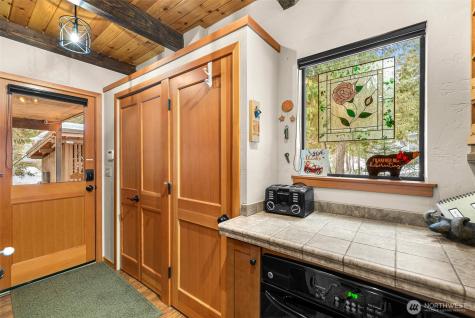 2304 Pine Tree Lane Leavenworth WA 98826