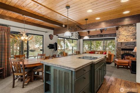 2304 Pine Tree Lane Leavenworth WA 98826