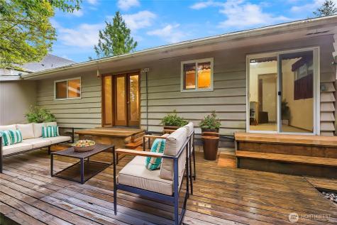 10210 NE 23rd Street Bellevue WA 98004