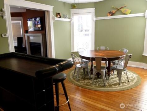 1921 44 Avenue SW Seattle WA 98116