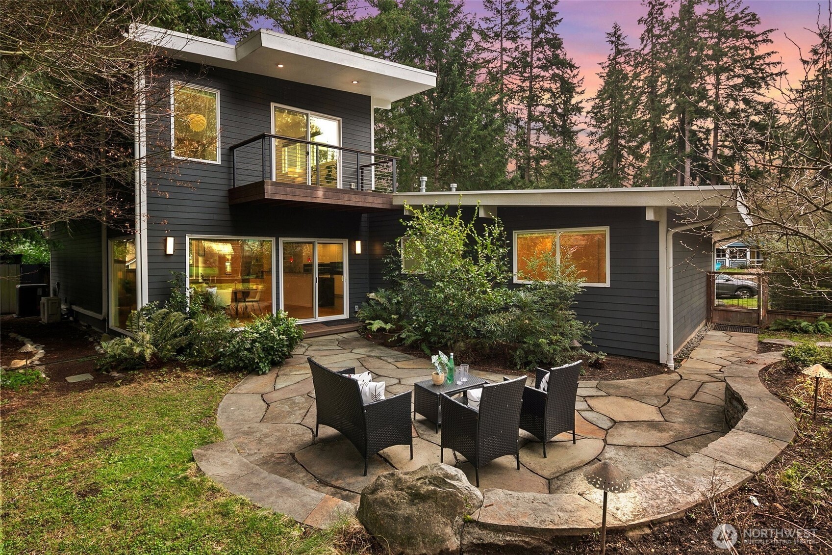 13780 NE 77th Place Redmond WA 98052
