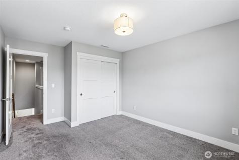 11907 NE 108th Street Vancouver WA 98662