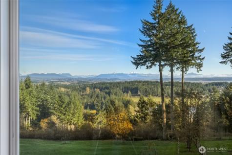 514 Wayne's Ridge Circle Camano Island WA 98282