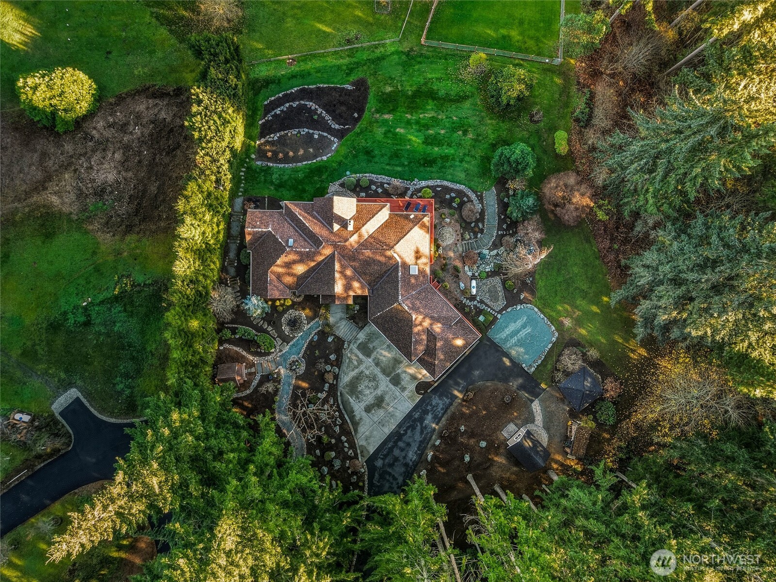 514 Wayne's Ridge Circle Camano Island WA 98282