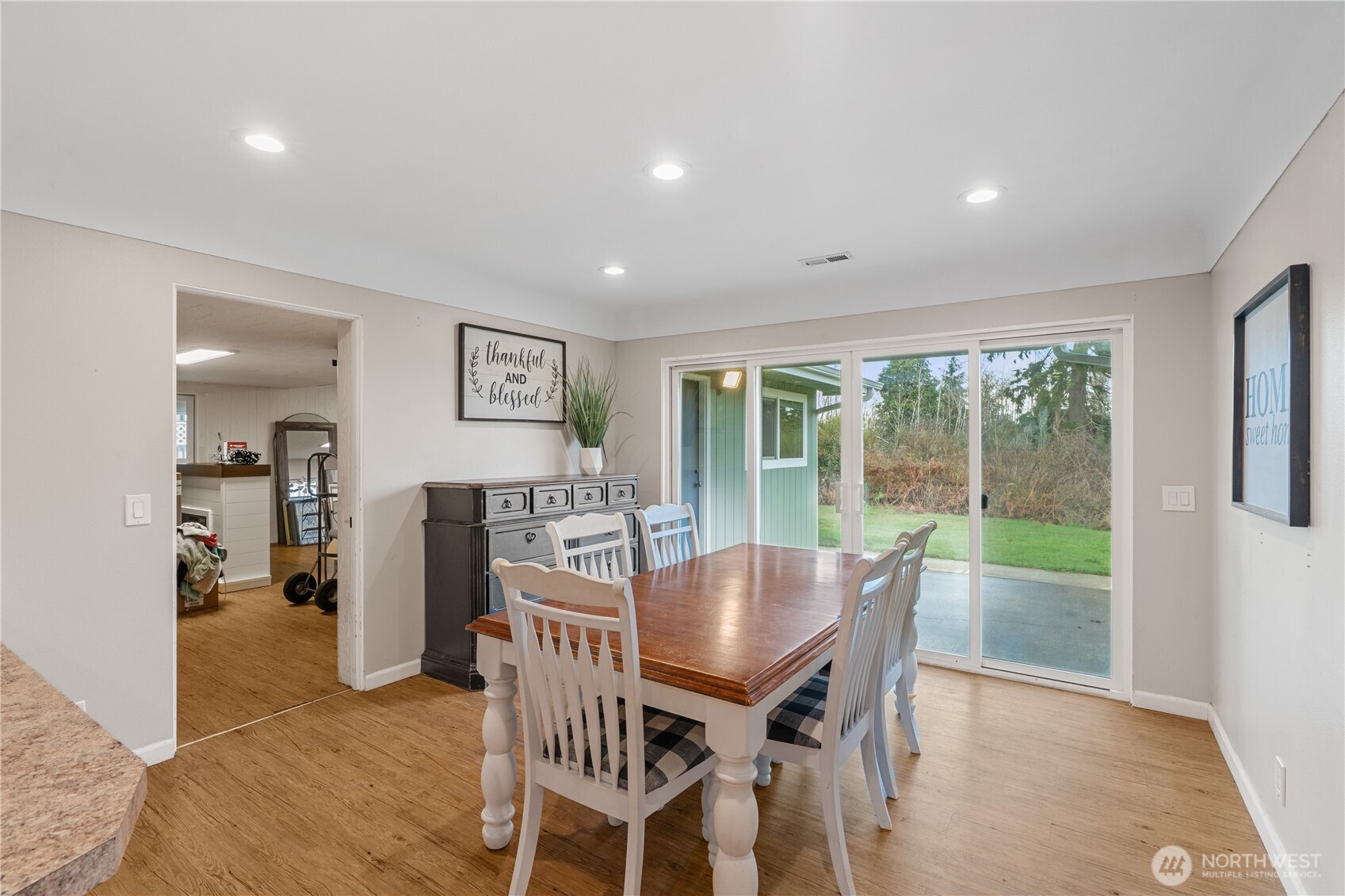8 Trinity Place Cosmopolis WA 98537