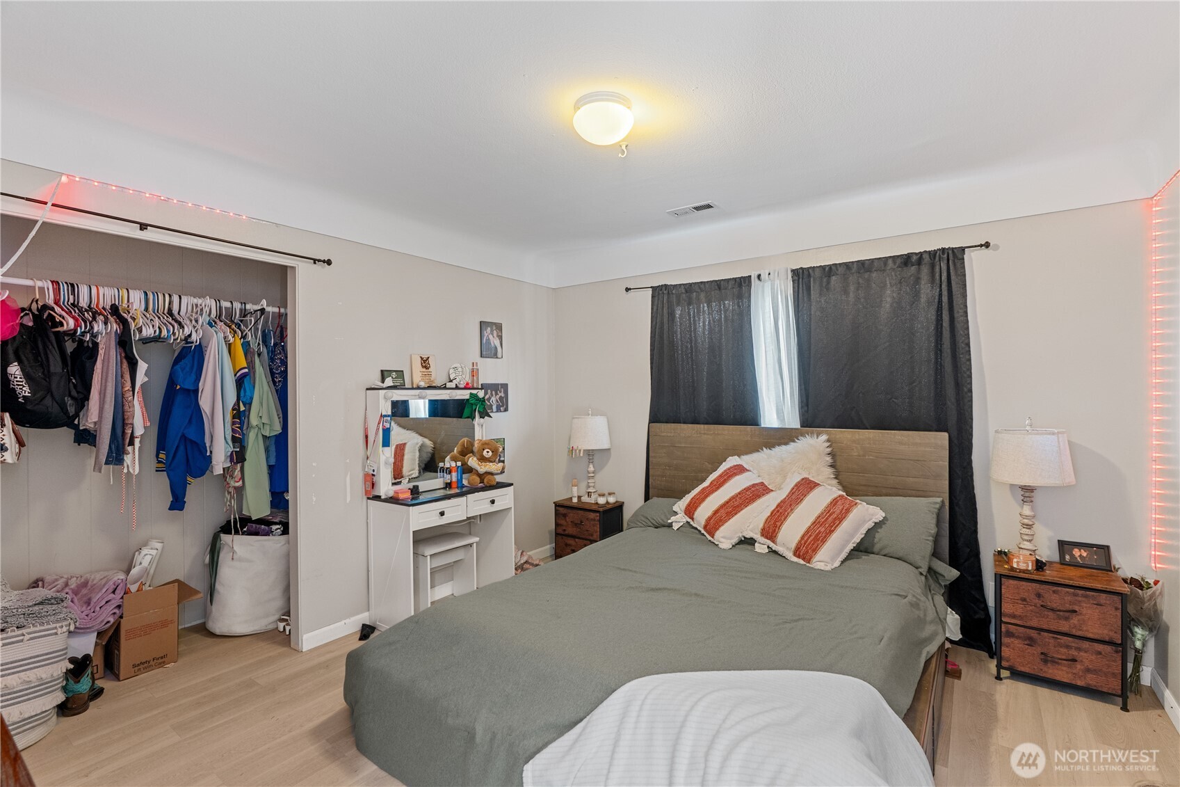 8 Trinity Place Cosmopolis WA 98537