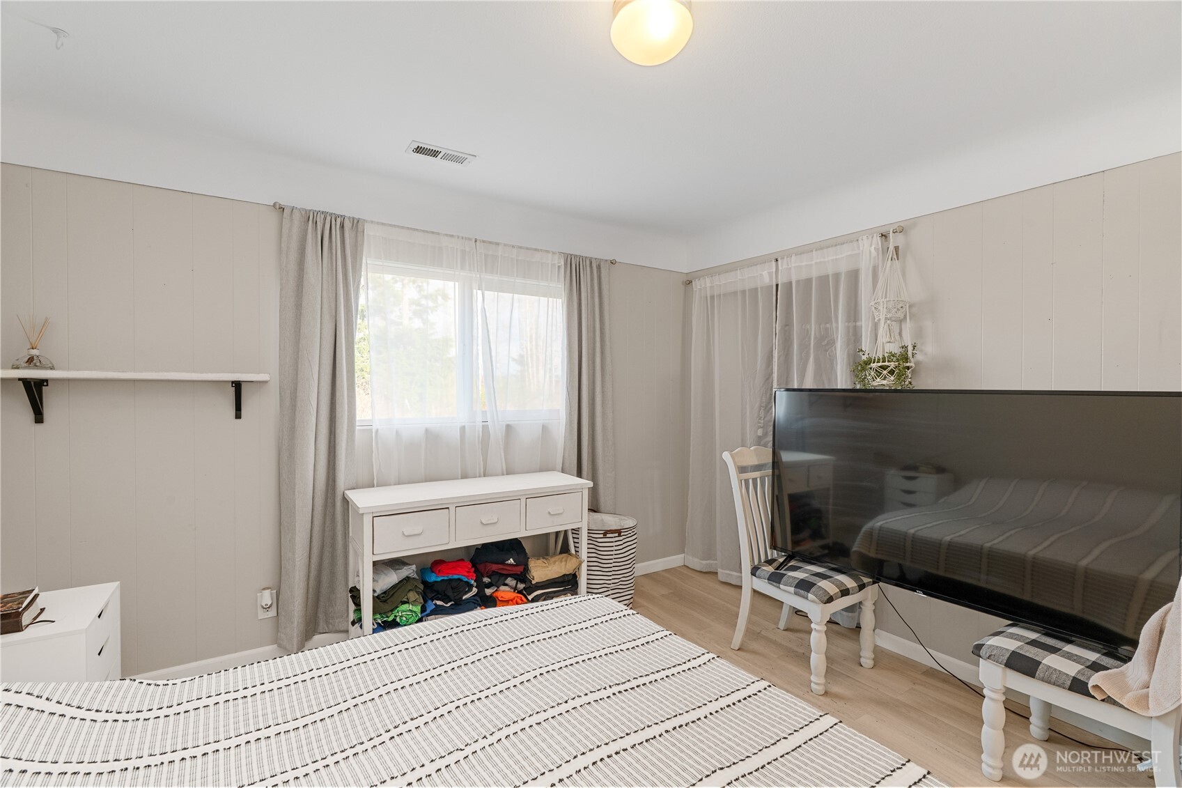 8 Trinity Place Cosmopolis WA 98537