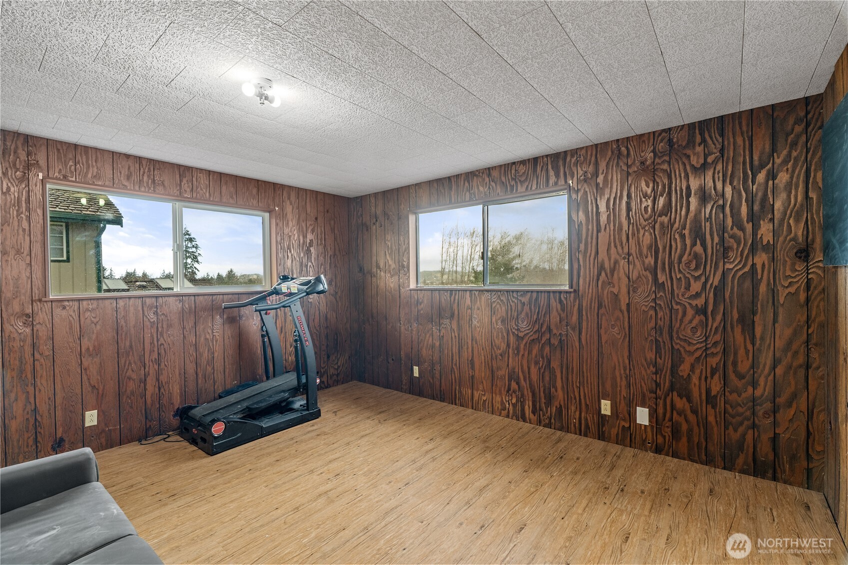 8 Trinity Place Cosmopolis WA 98537
