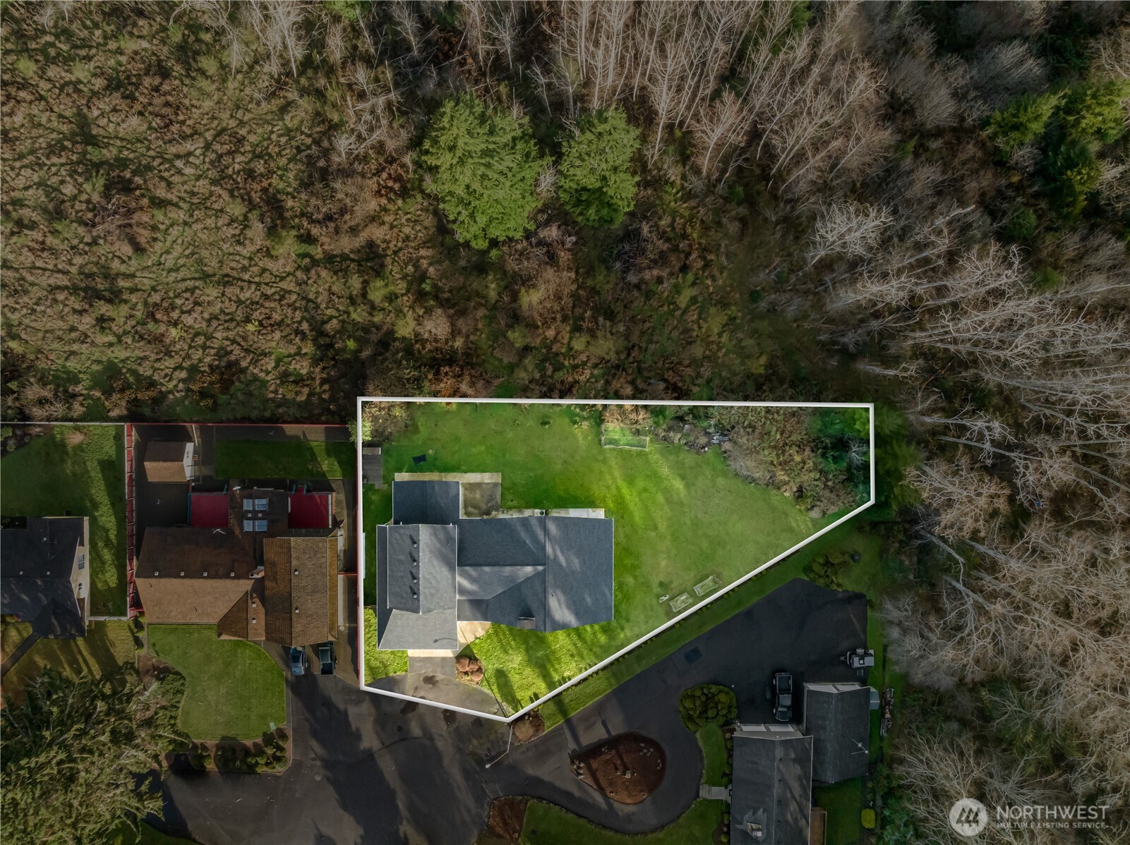 8 Trinity Place Cosmopolis WA 98537