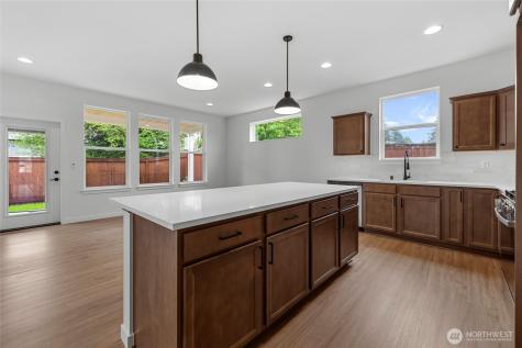 745 Prospector Place Sedro Woolley WA 98284