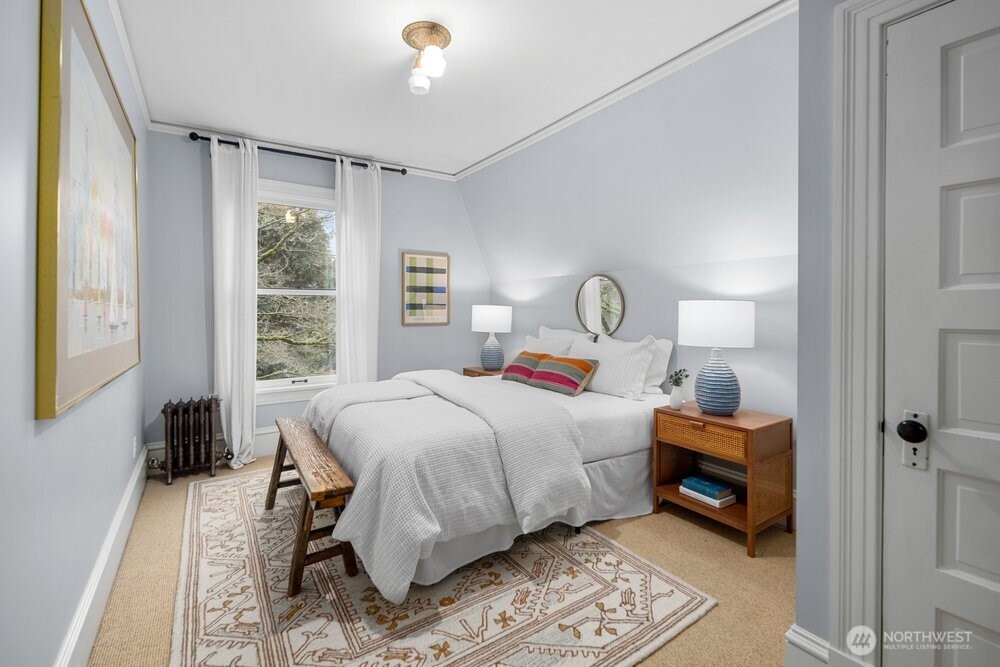 610 16th Avenue E Seattle WA 98112