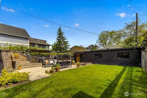 610 16th Avenue E Seattle WA 98112