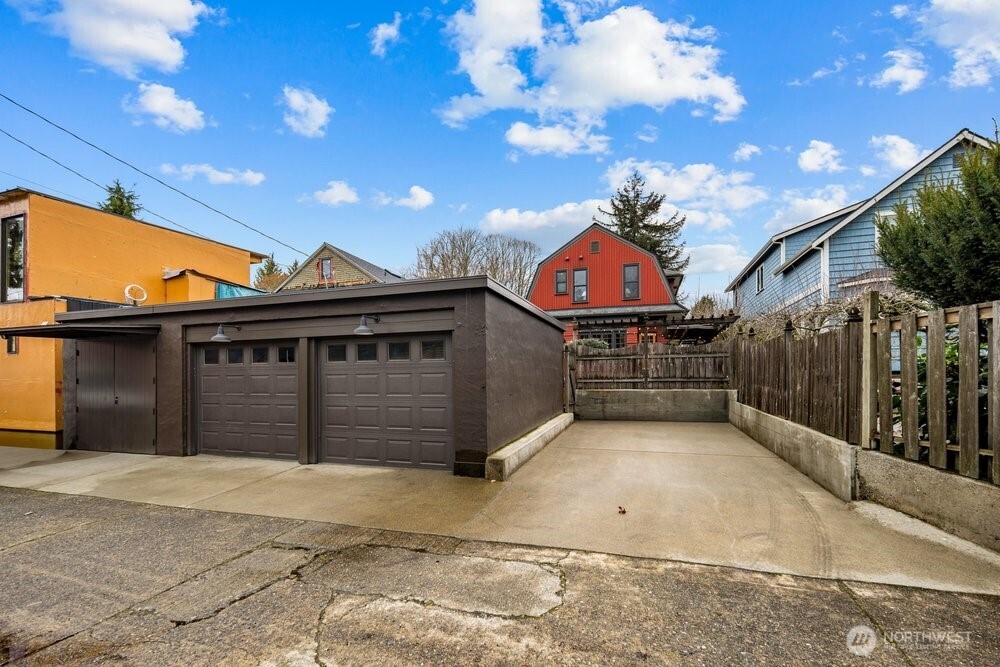 610 16th Avenue E Seattle WA 98112