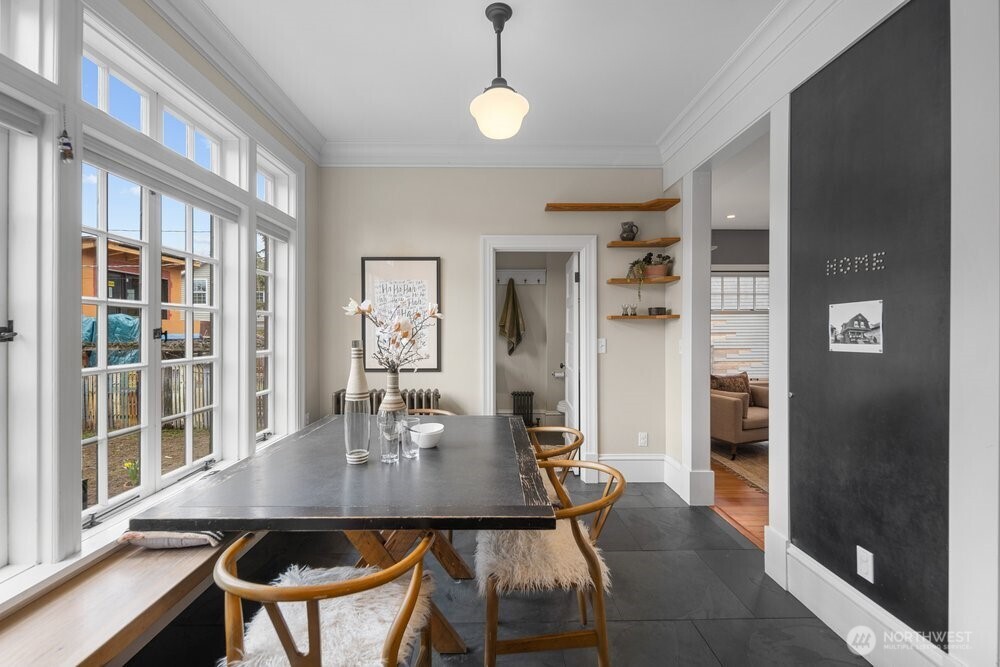 610 16th Avenue E Seattle WA 98112