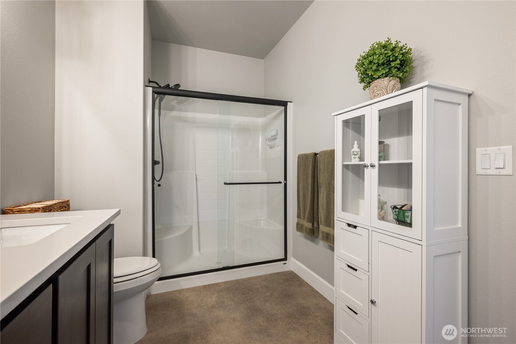 2557 48th Avenue Longview WA 98632