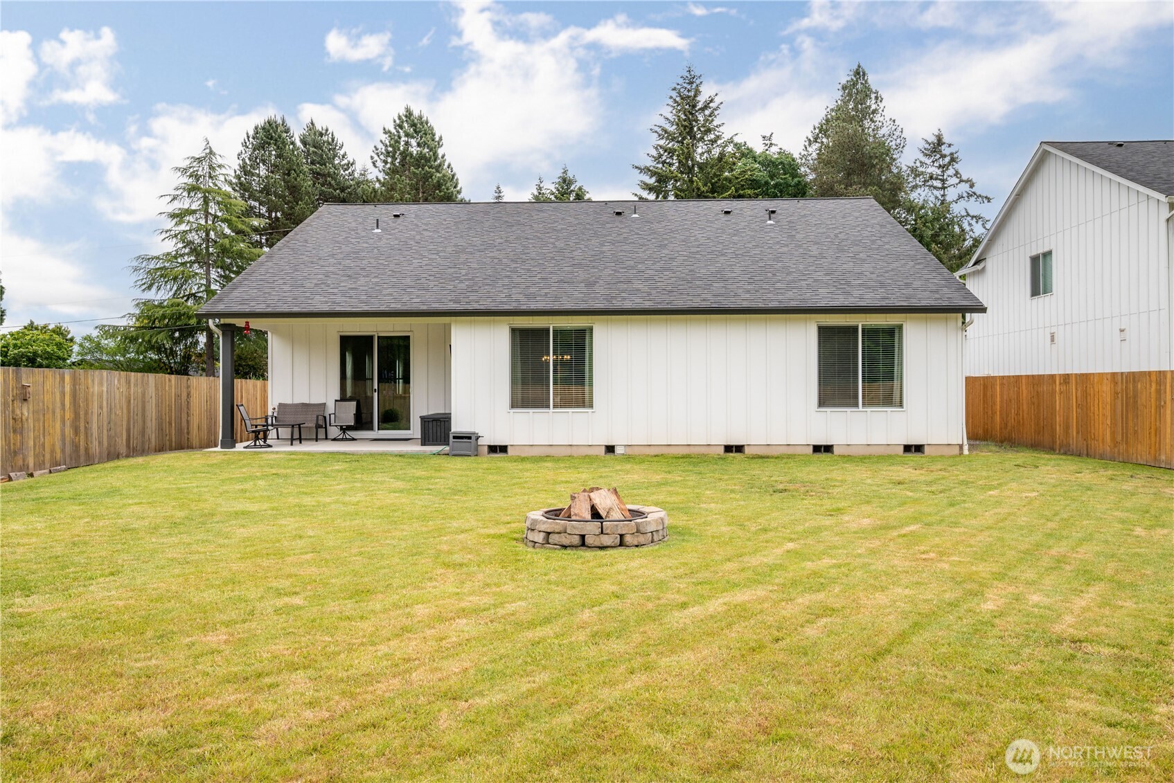 2557 48th Avenue Longview WA 98632