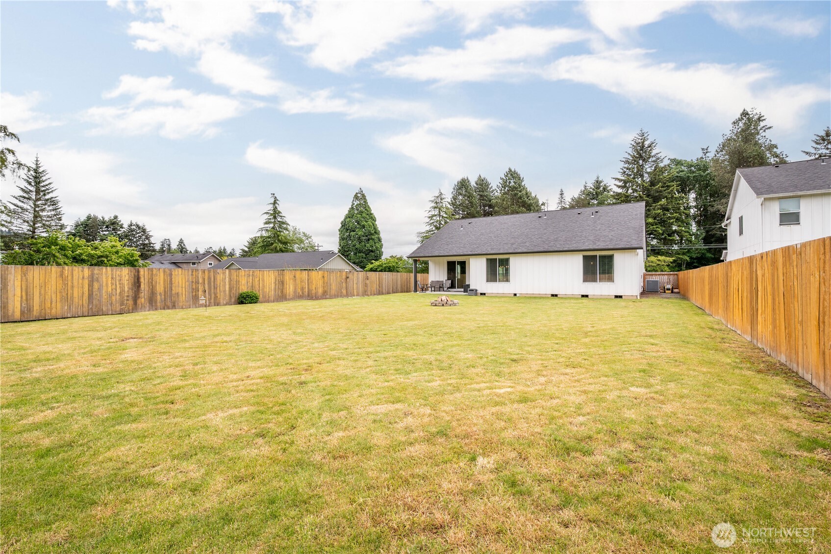 2557 48th Avenue Longview WA 98632