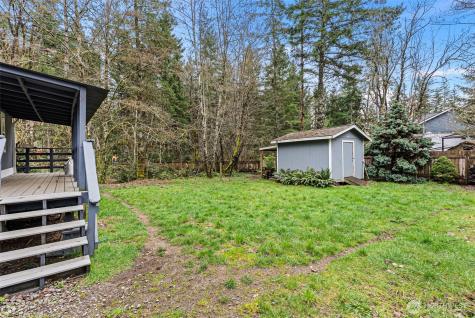 6044 SW Old Clifton Road Port Orchard WA 98367