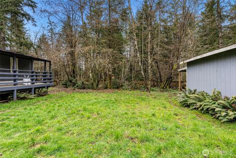 6044 SW Old Clifton Road Port Orchard WA 98367