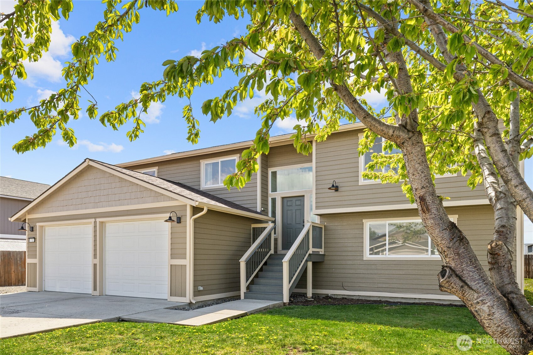1702 E Hobert Avenue Ellensburg WA 98926