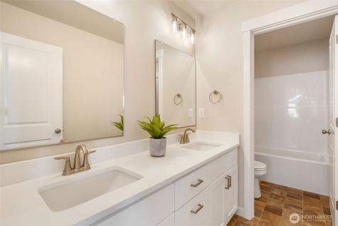 494 N Ruddy Street Moses Lake WA 98837