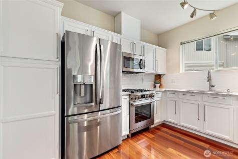 14915 38th Drive SE Bothell WA 98012