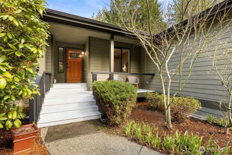 17028 Suquamish Way NE Suquamish WA 98392