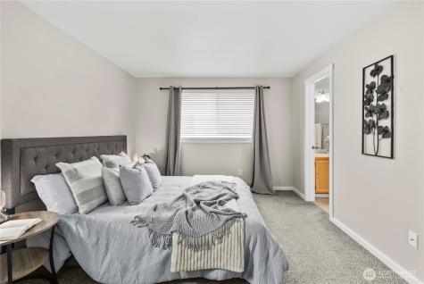 27217 213th Place SE Maple Valley WA 98038