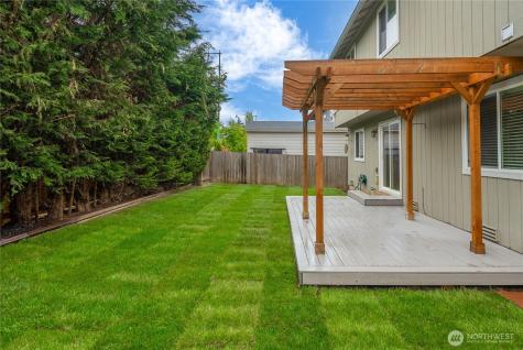 27217 213th Place SE Maple Valley WA 98038