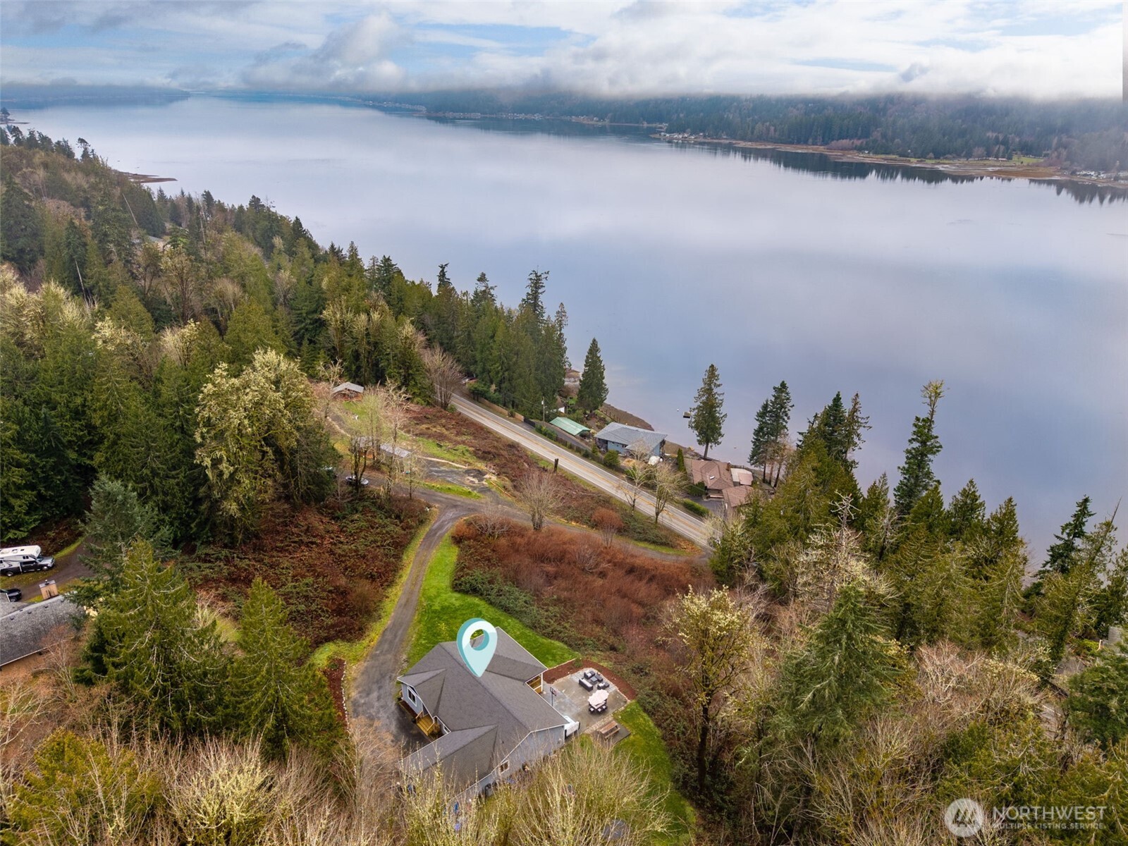 31 E Cove View Drive Belfair WA 98528