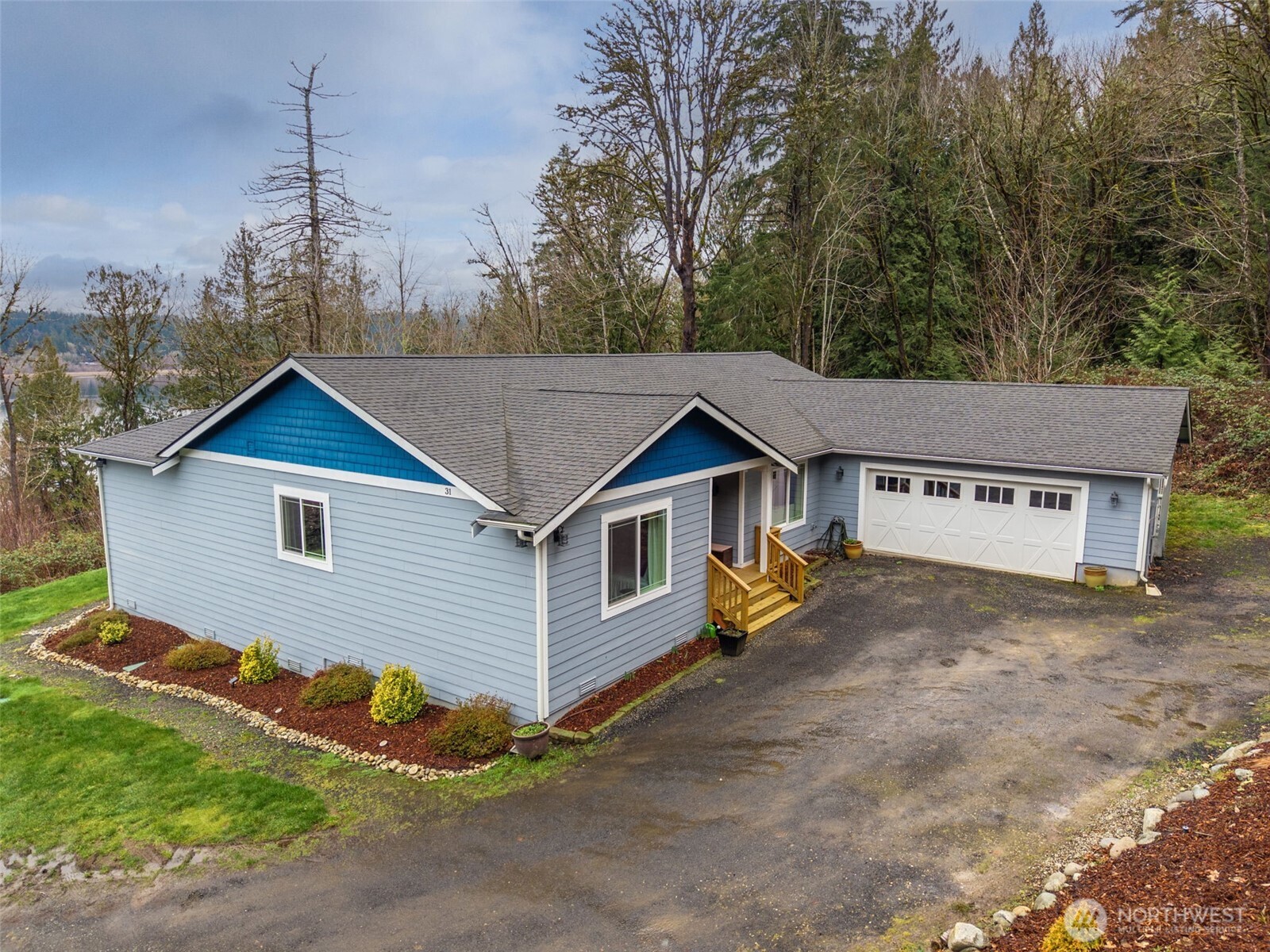 31 E Cove View Drive Belfair WA 98528