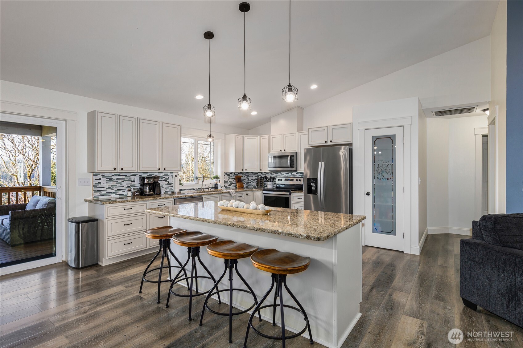 31 E Cove View Drive Belfair WA 98528
