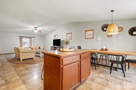 682 L Street SE Ephrata WA 98823