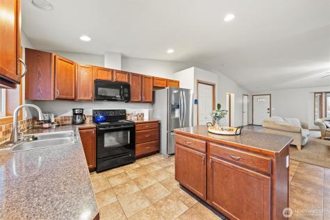 682 L Street SE Ephrata WA 98823