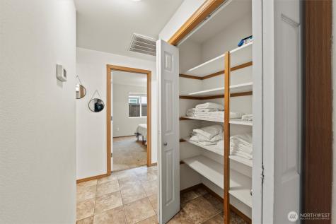 682 L Street SE Ephrata WA 98823