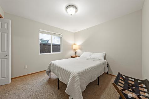 682 L Street SE Ephrata WA 98823