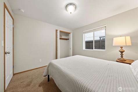 682 L Street SE Ephrata WA 98823