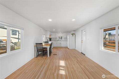 1645 S 272nd Street Federal Way WA 98003