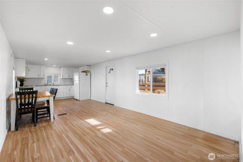 1645 S 272nd Street Federal Way WA 98003