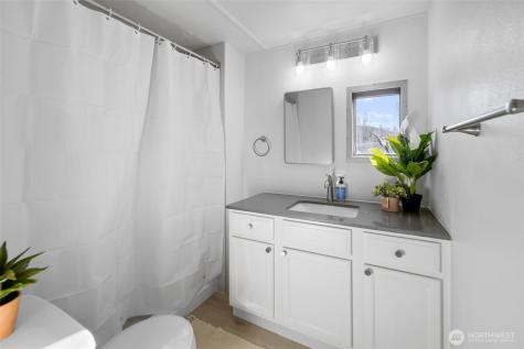 1645 S 272nd Street Federal Way WA 98003