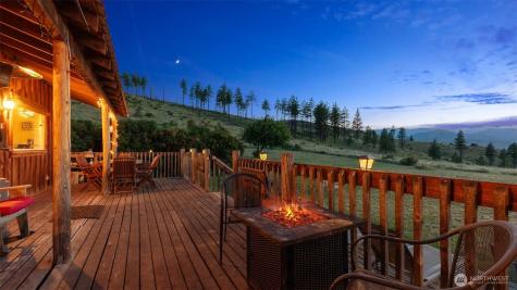 767 Bill Shaw Road Pateros WA 98846