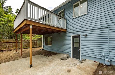 9439 11th Avenue SW Seattle WA 98106