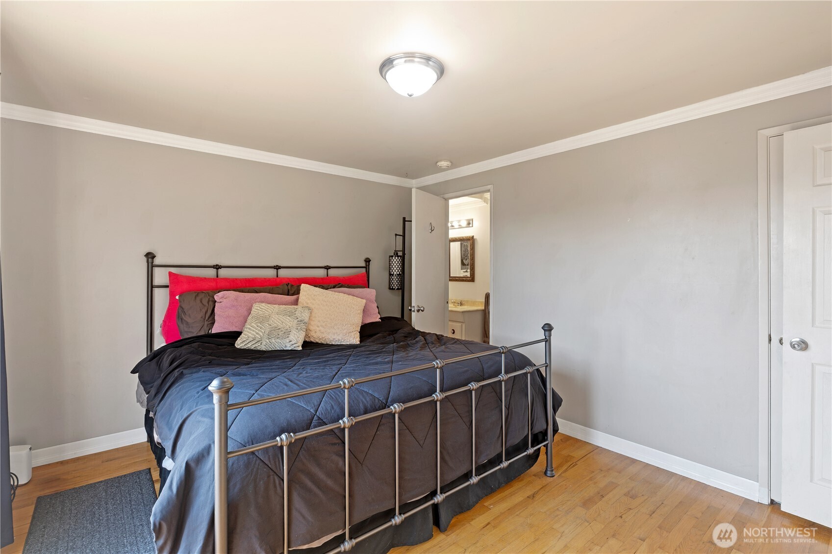 1717 E Street Lynden WA 98264