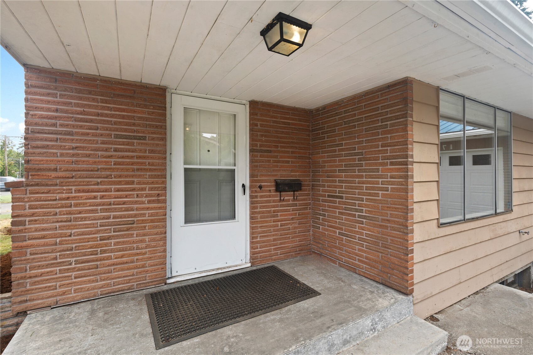 1717 E Street Lynden WA 98264