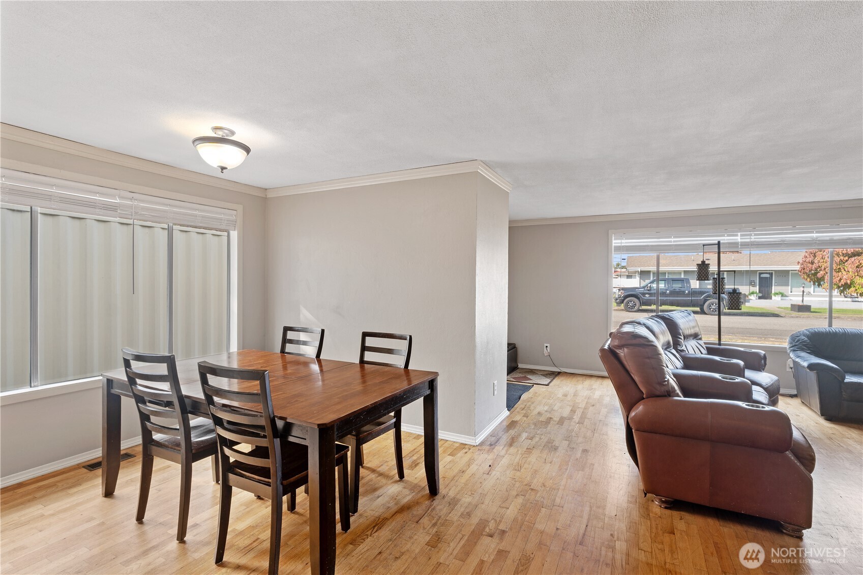 1717 E Street Lynden WA 98264